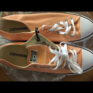 Men's Size 10 Converse